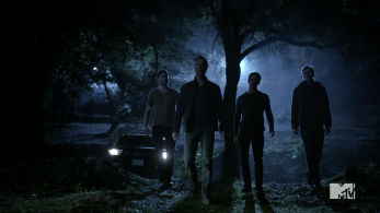 Teen_Wolf_Season_3_Episode_3_Fireflies_Tyler_Hoechlin_JR_Bourne_Tyler_Posey_Daniel_Sharman